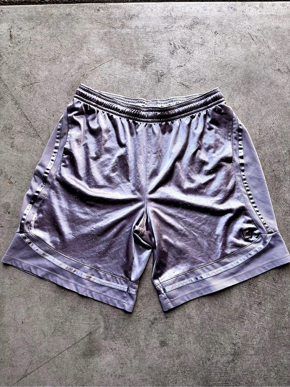 AND1 Baggy Athletic Basketball Shorts Grey 2XL